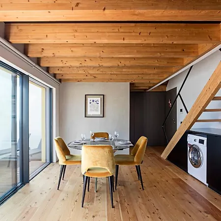 Downtown Duplex W/ Amazing Terrace By Lovelystay Apartment Porto
